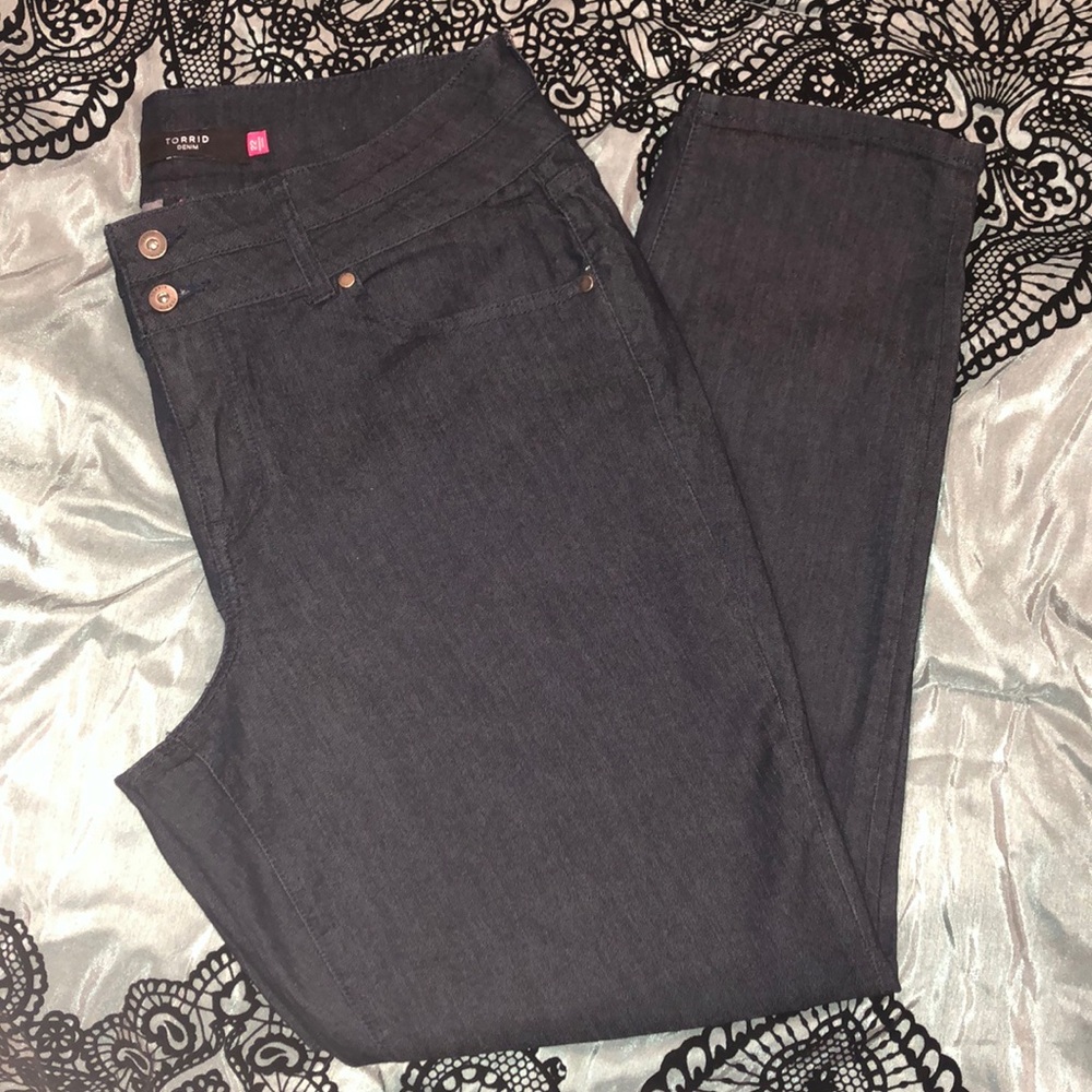 3/$25 Torrid Jeans